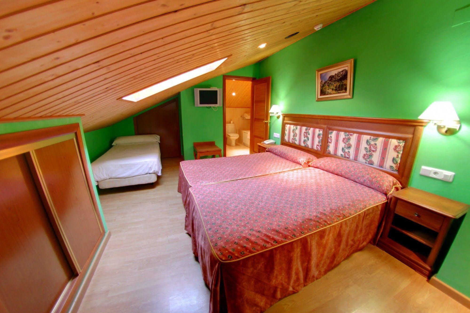 Hotel Balneario Parque De Cazorla Арройо-Фрио Экстерьер фото